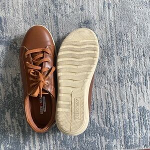 Boys Casual Leather Sneaker in Brown
